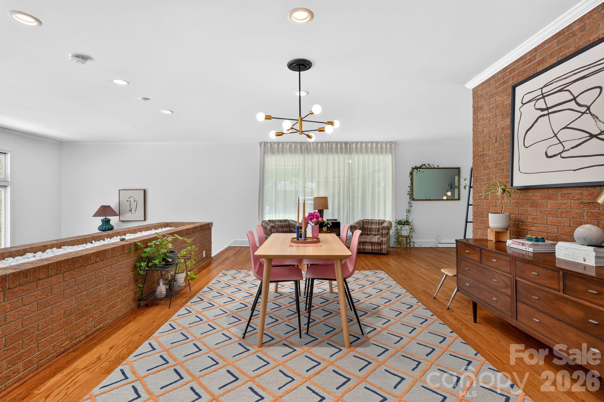 Crestwood - Residential