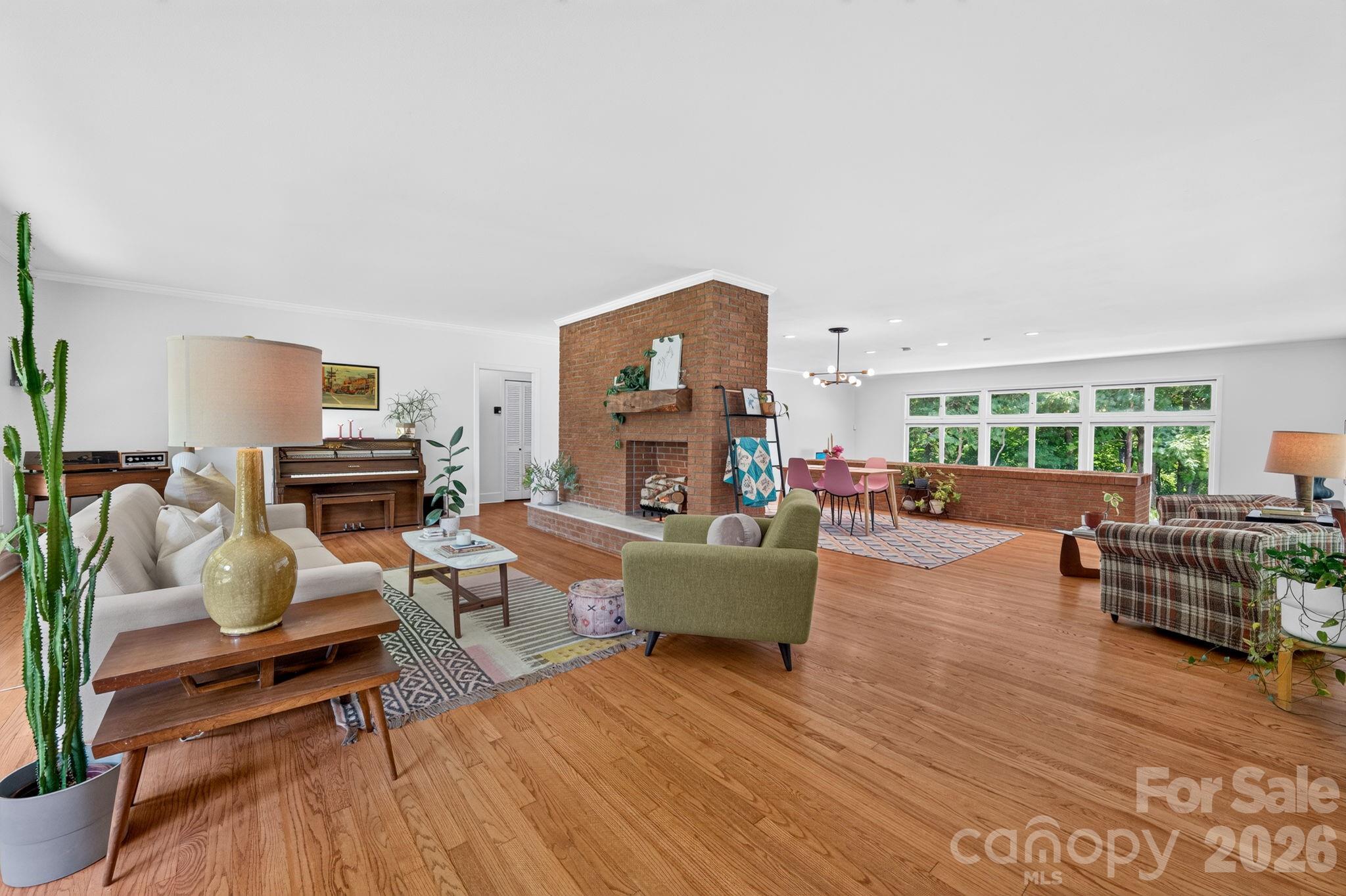 Crestwood - Residential