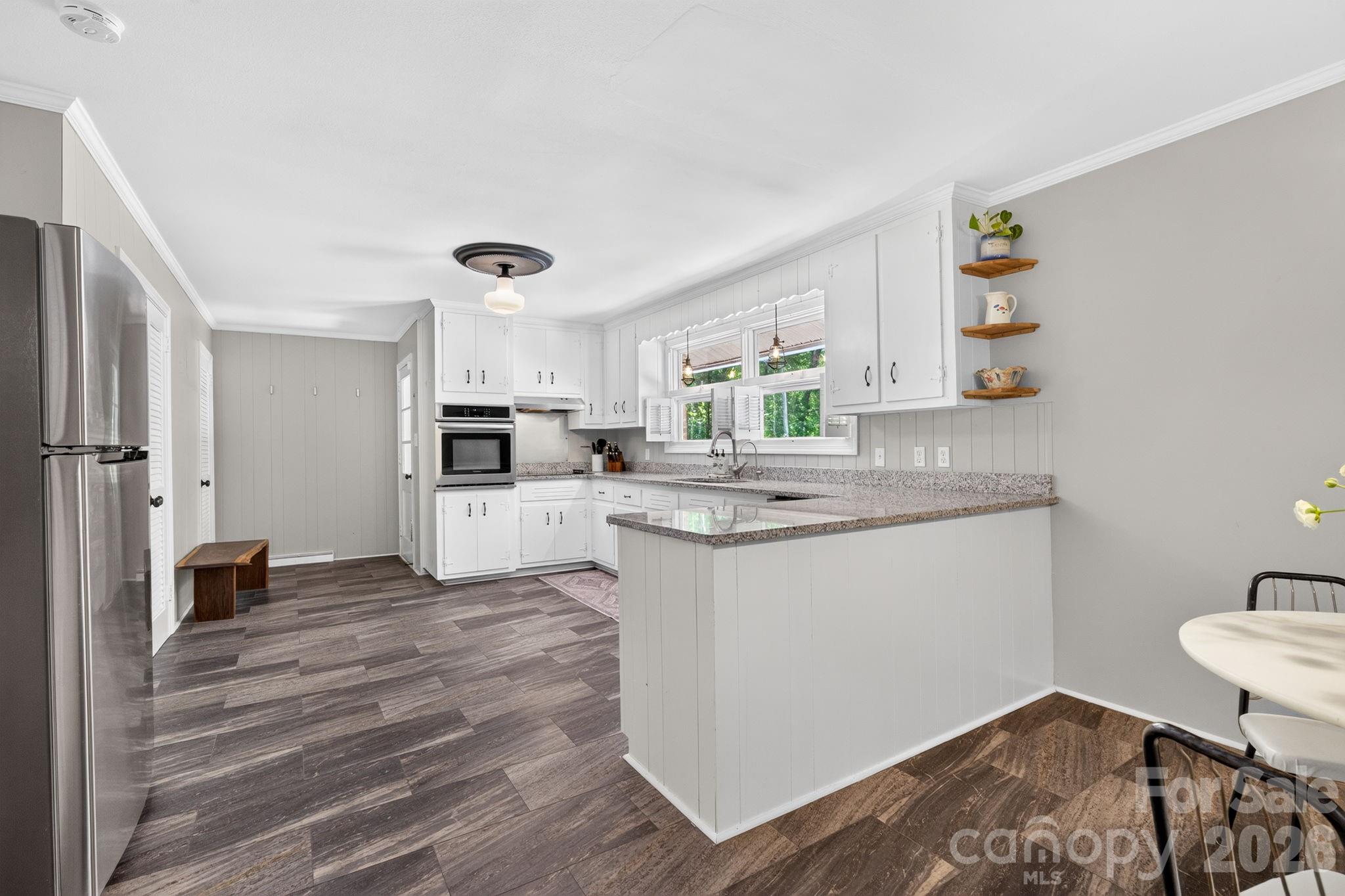 Crestwood - Residential