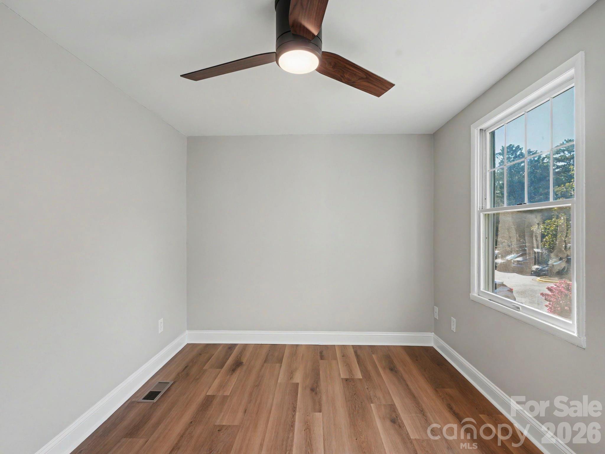 Waterford Townhomes - Residential