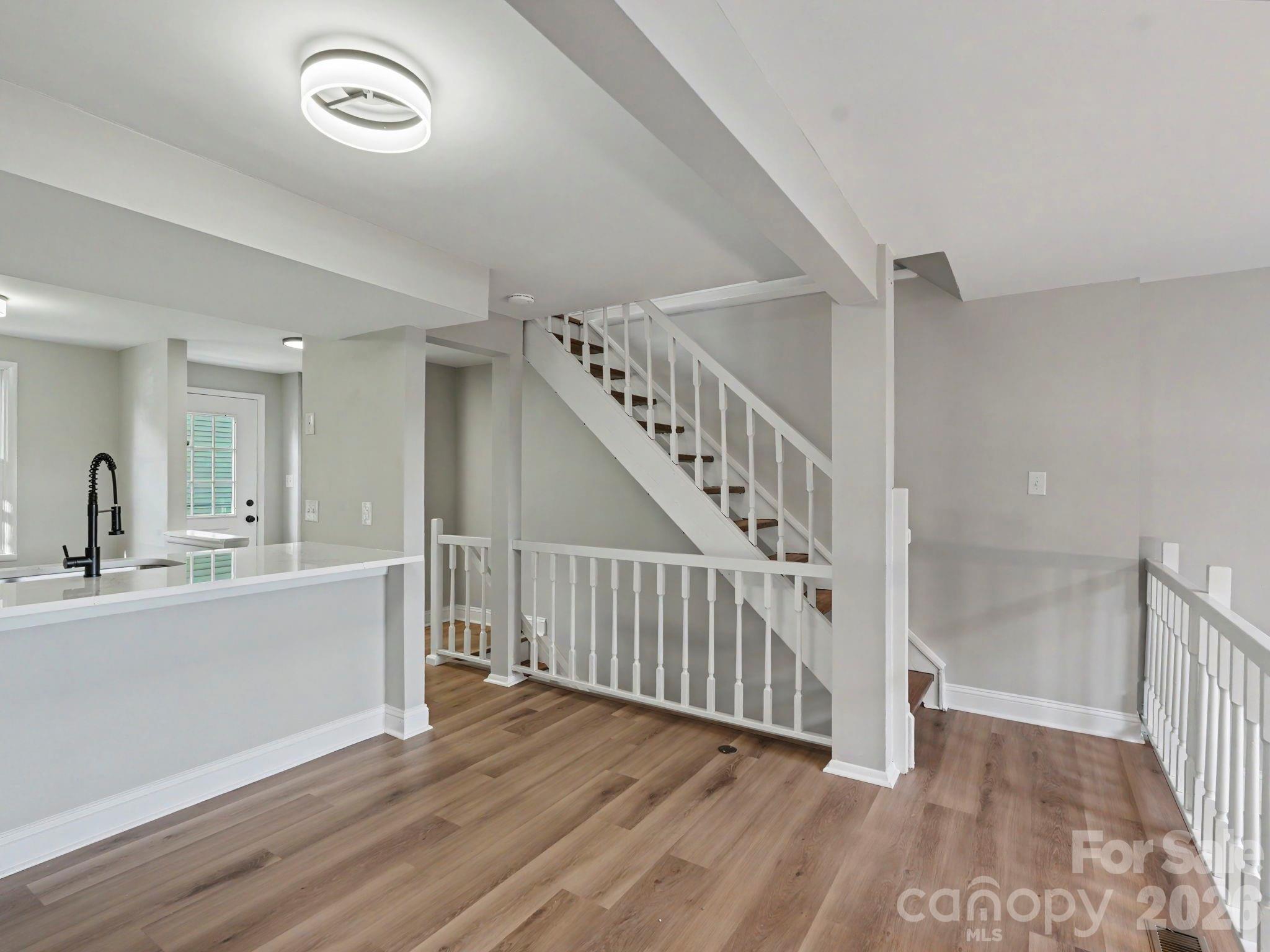 Waterford Townhomes - Residential