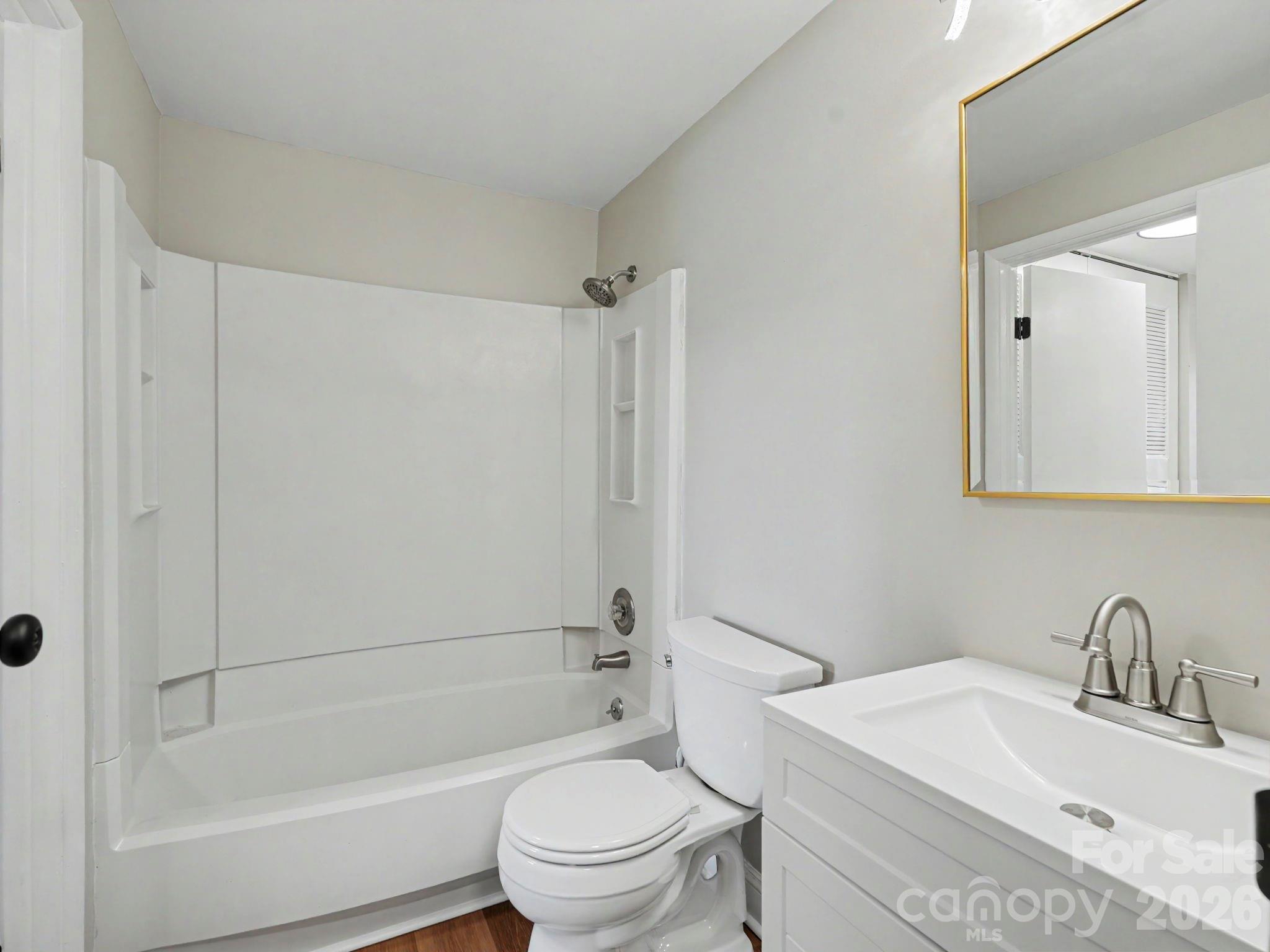 Waterford Townhomes - Residential