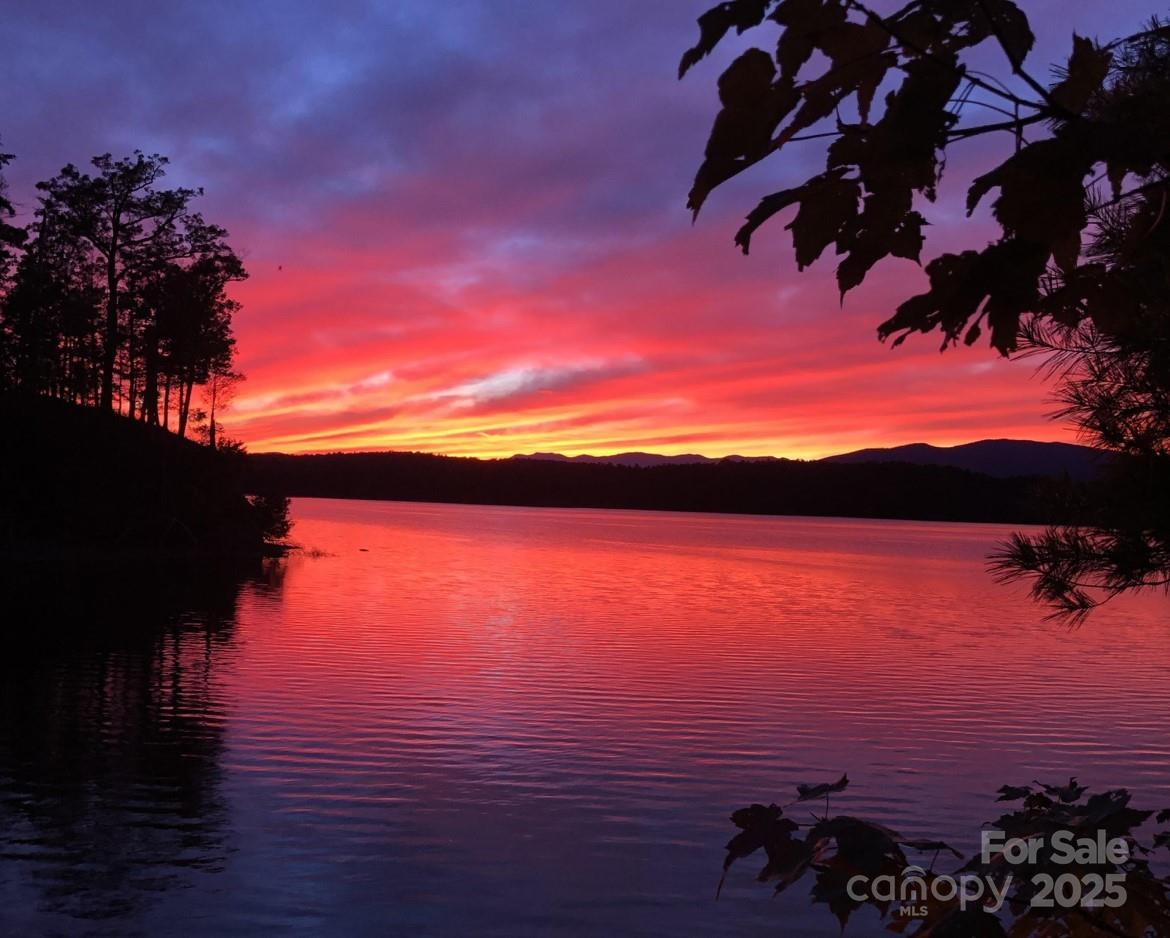Dry Creek - Land
