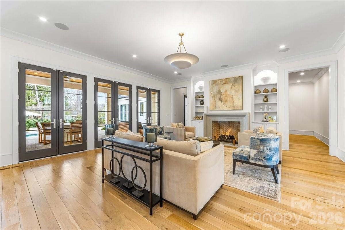 Myers Park - Residential