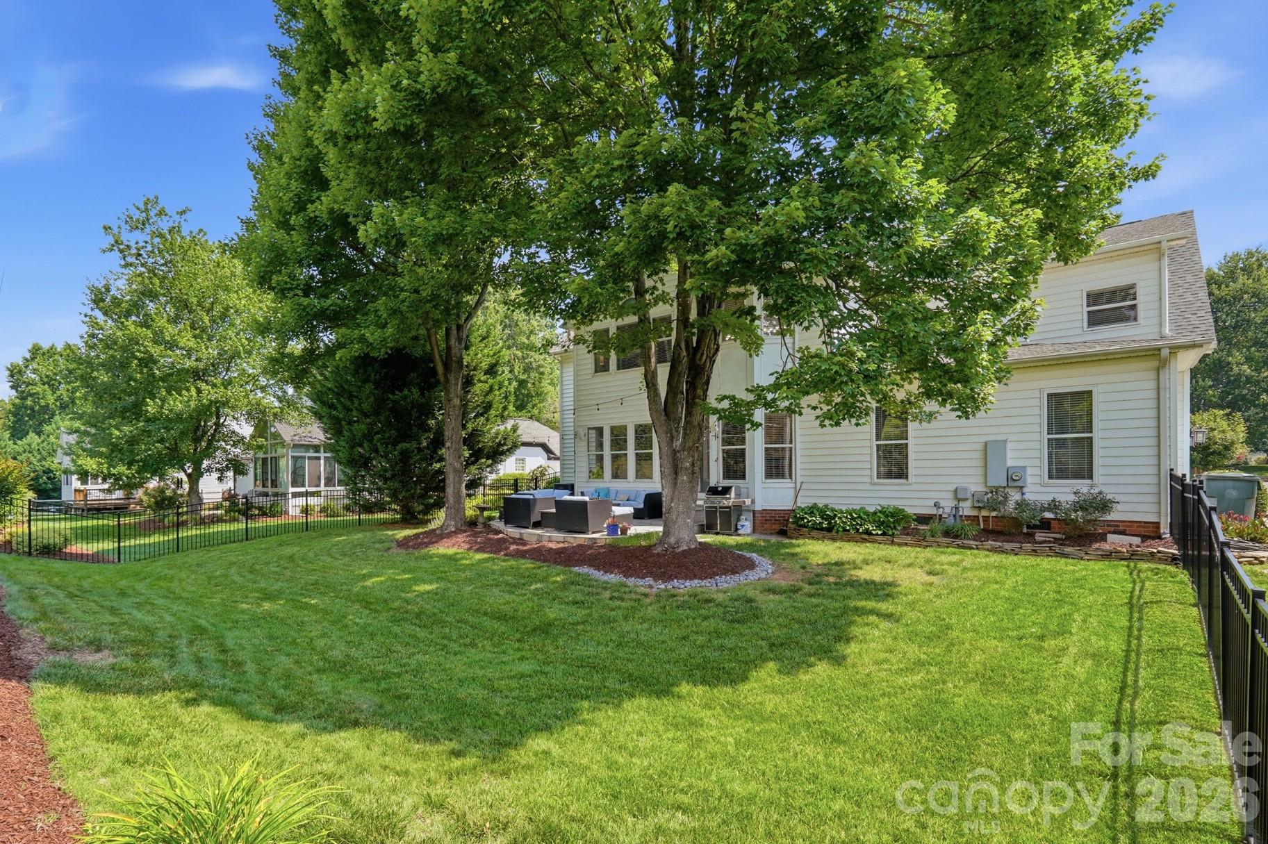 Crown Harbor - Residential