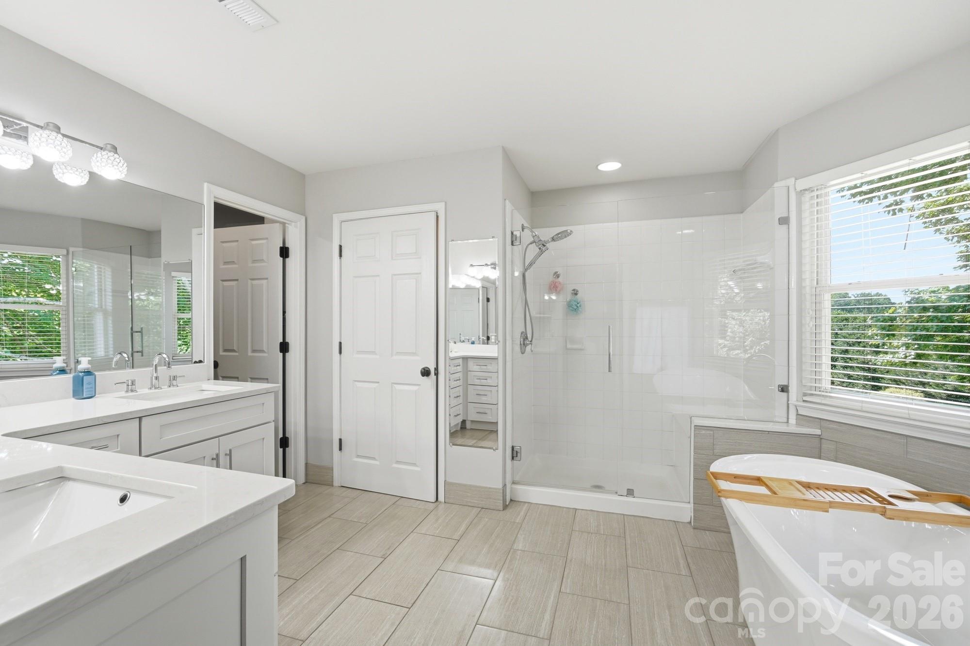Crown Harbor - Residential