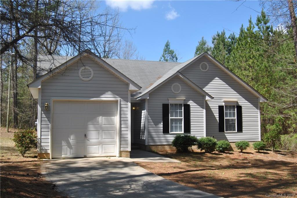 Great 3 bed, 2 bath ranch home in quiet neighborhood. Recently updated. New paint and carpet! Master bedroom with en suite bath and spacious walk-in closet. Move-in ready!