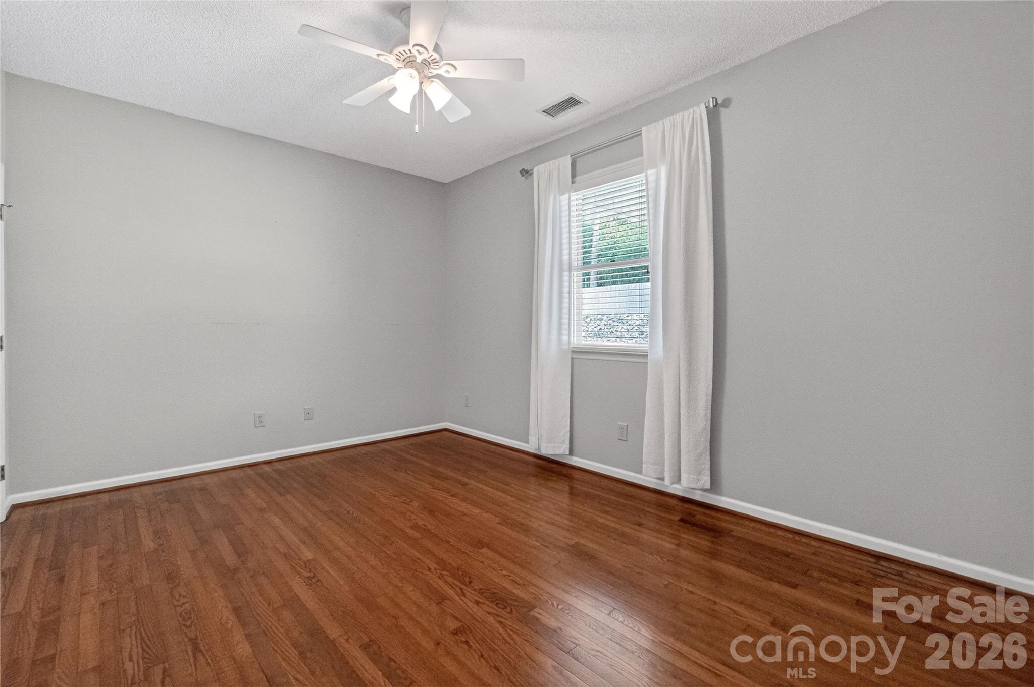 Twin Oaks - Residential