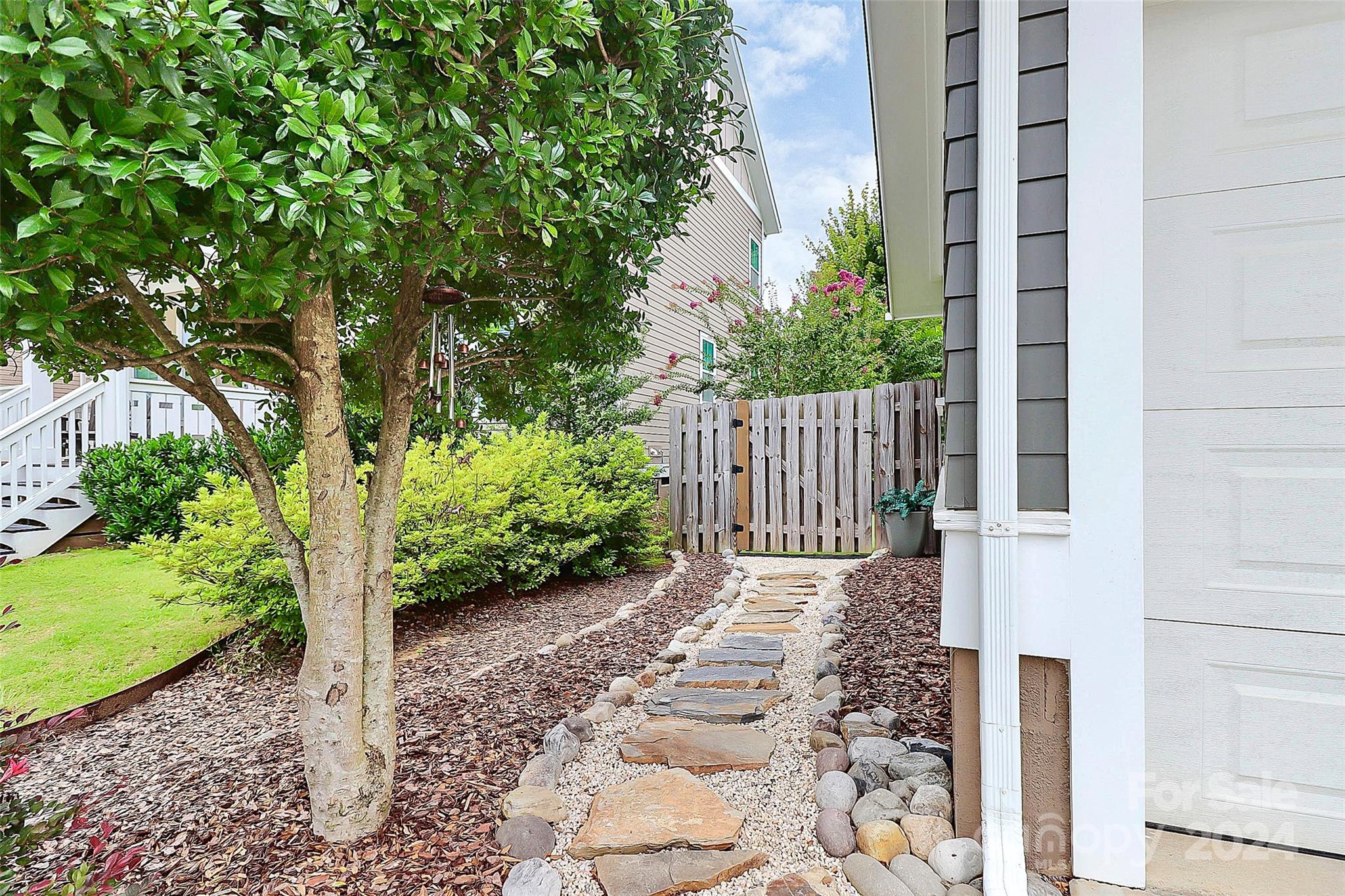Riverwalk - Residential