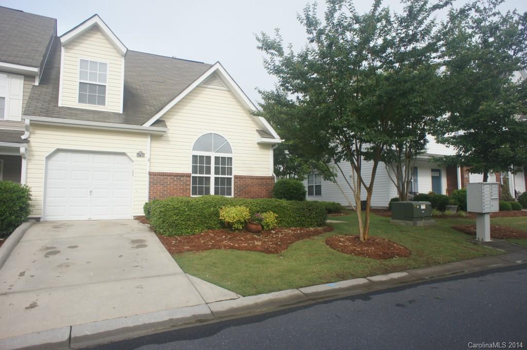 Lexington Commons - Residential