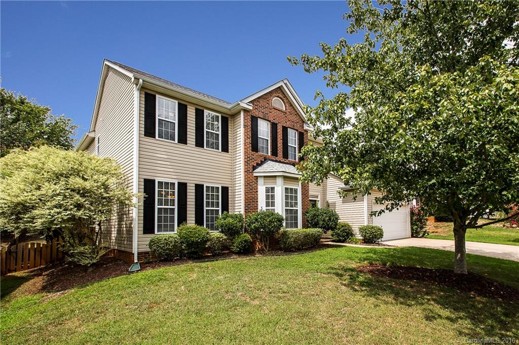 Move in single family home in Ballantyne! 5 Bedrooms/2.5 Baths. This bright, open plan has master bedroom on the main floor and large, private, fenced yard. Extended patio makes for an outdoor space that is perfect for entertaining. The kitchen has maple cabinets, granite counters and a gorgeous glass mosaic back splash w/stainless appliances. Neutral paint throughout and lots of storage!