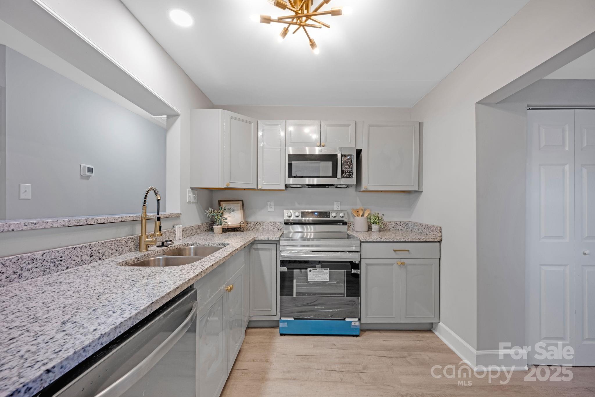Catawba Terrace - Residential