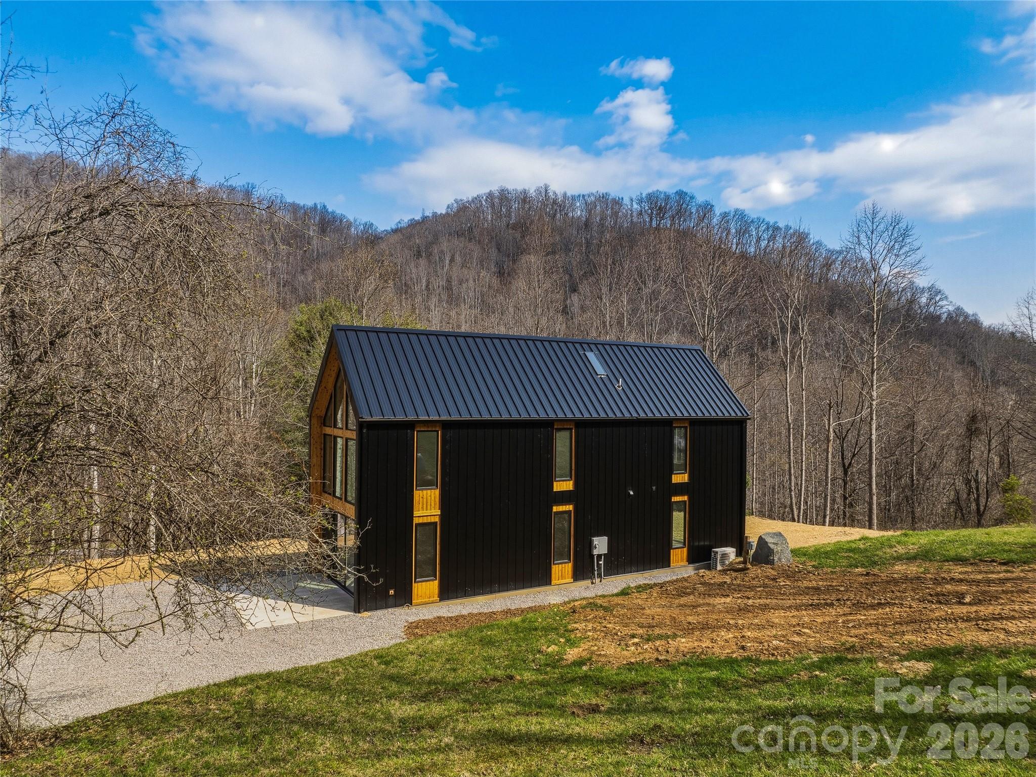 Whisper Mountain - Residential