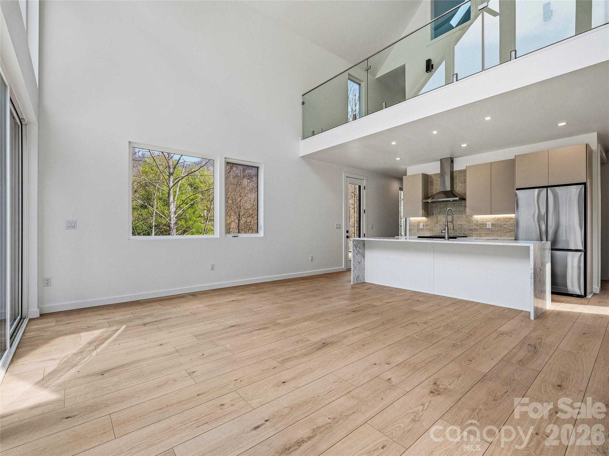 Whisper Mountain - Residential
