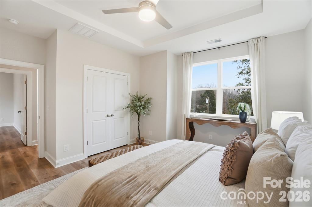 Sharonbrook - Residential