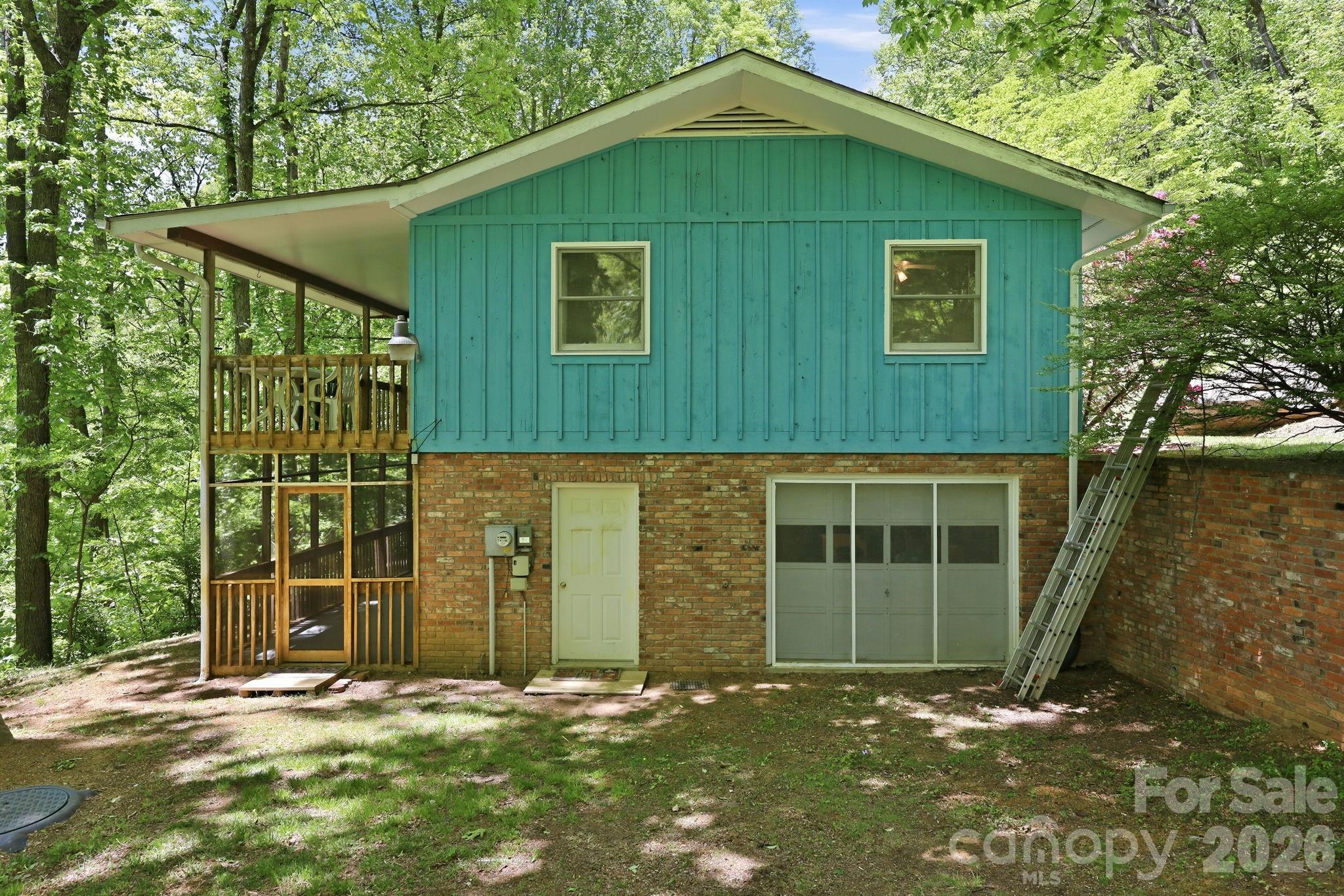 Dream Mountain - Residential