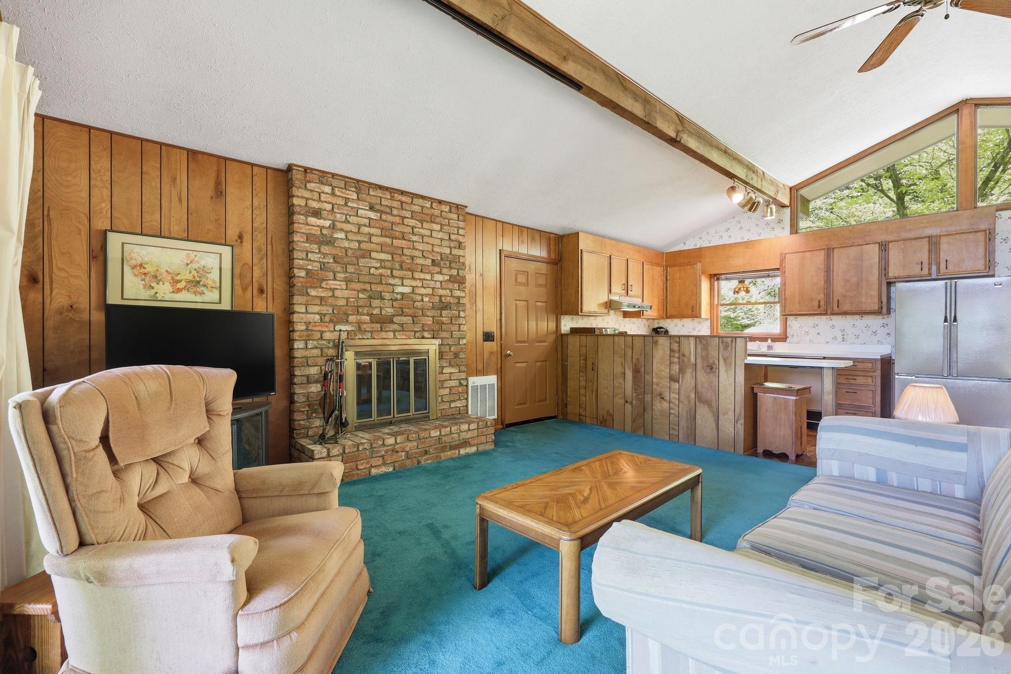 Dream Mountain - Residential