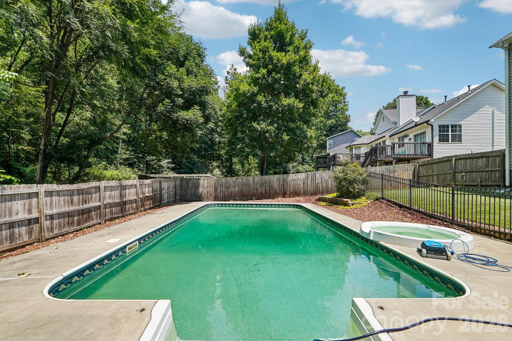 Rolling Oaks - Residential