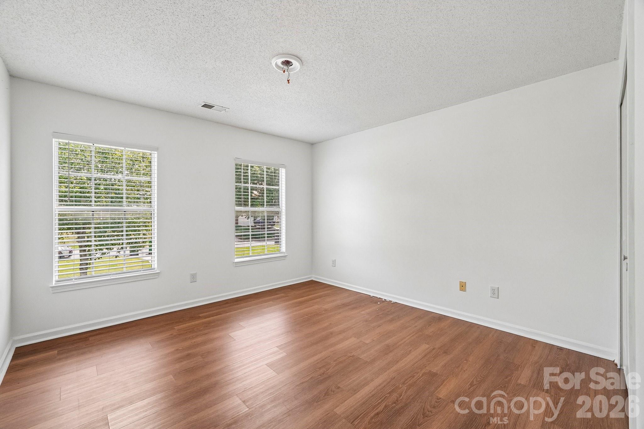 Rolling Oaks - Residential