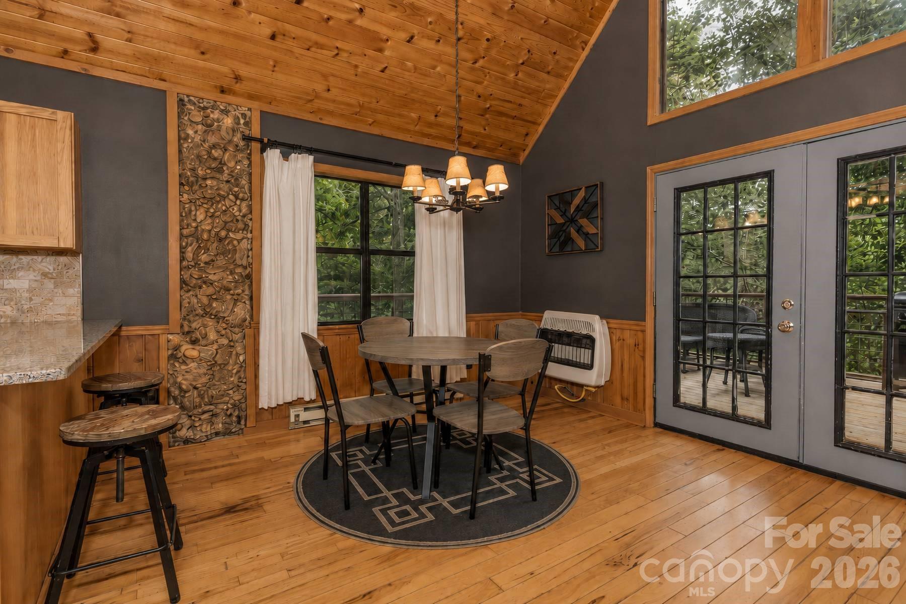 Eagles Nest - Residential