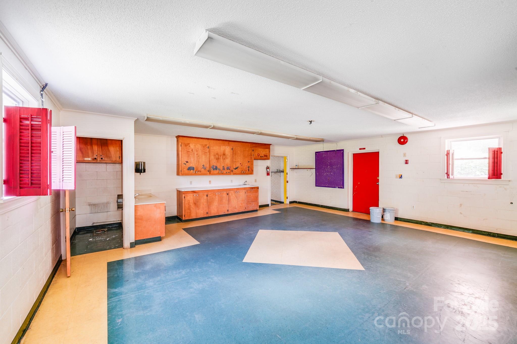 Eastway Heights - Residential