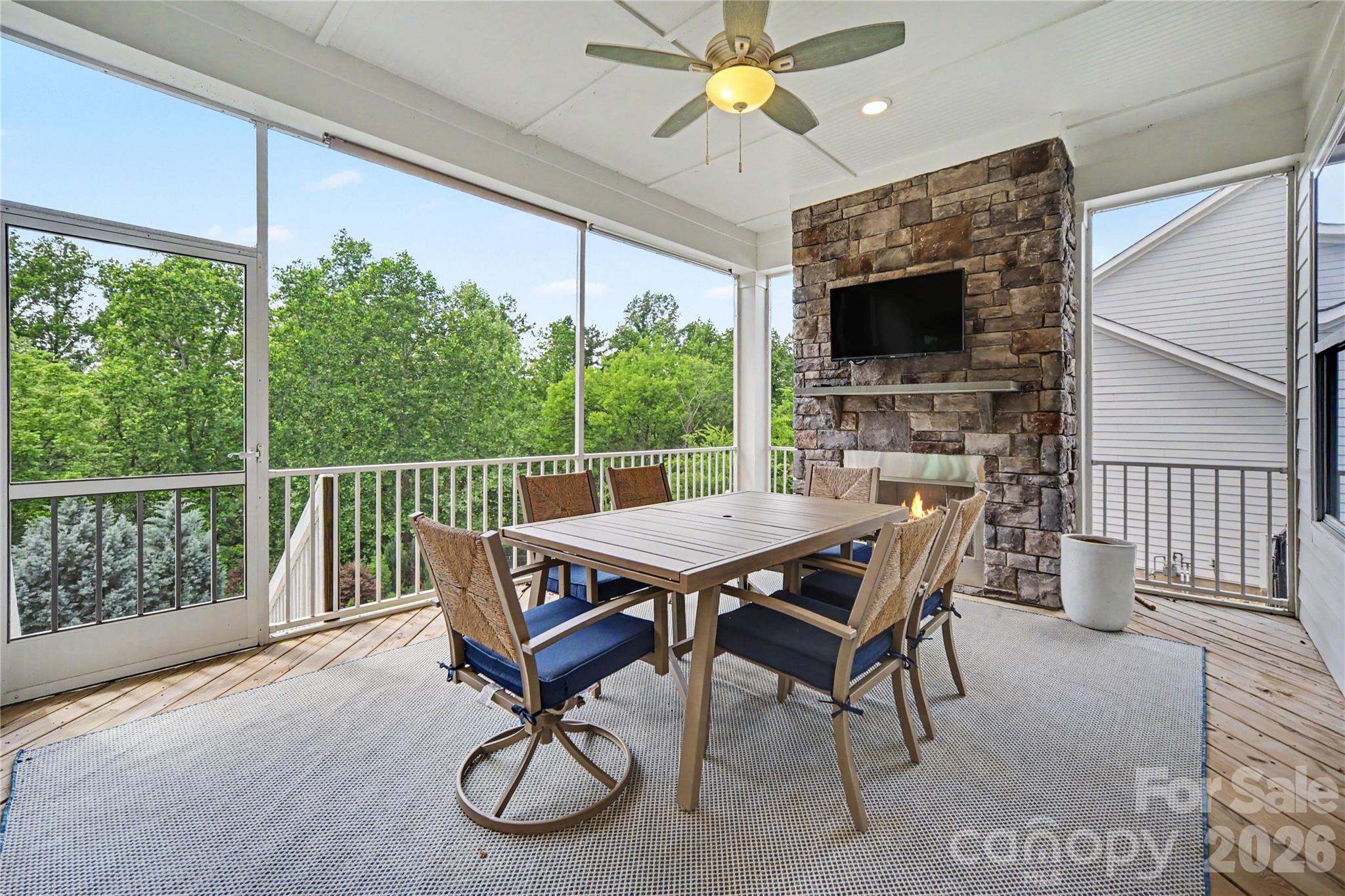 Masons Bend - Residential