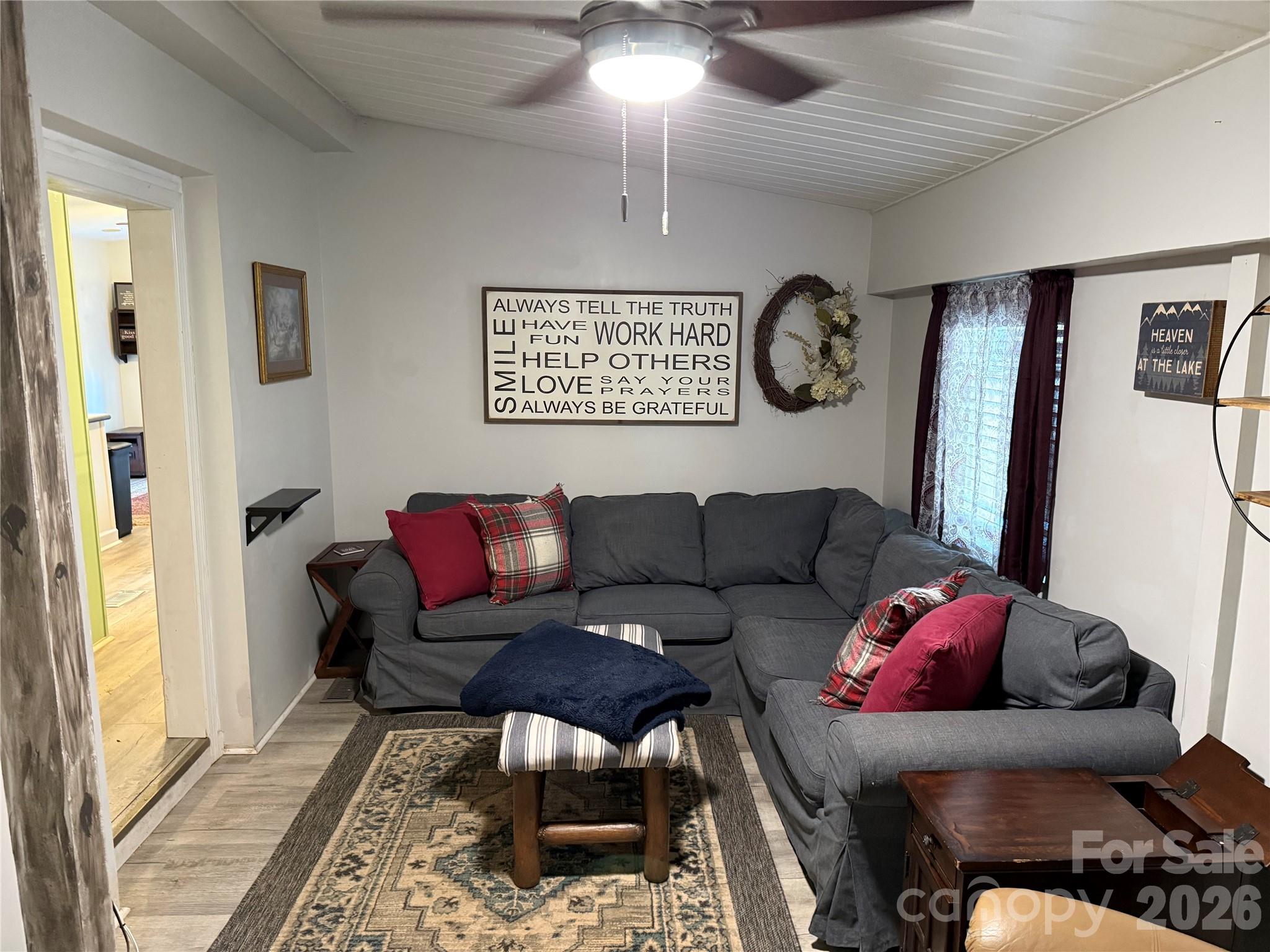Twin Harbor - Residential