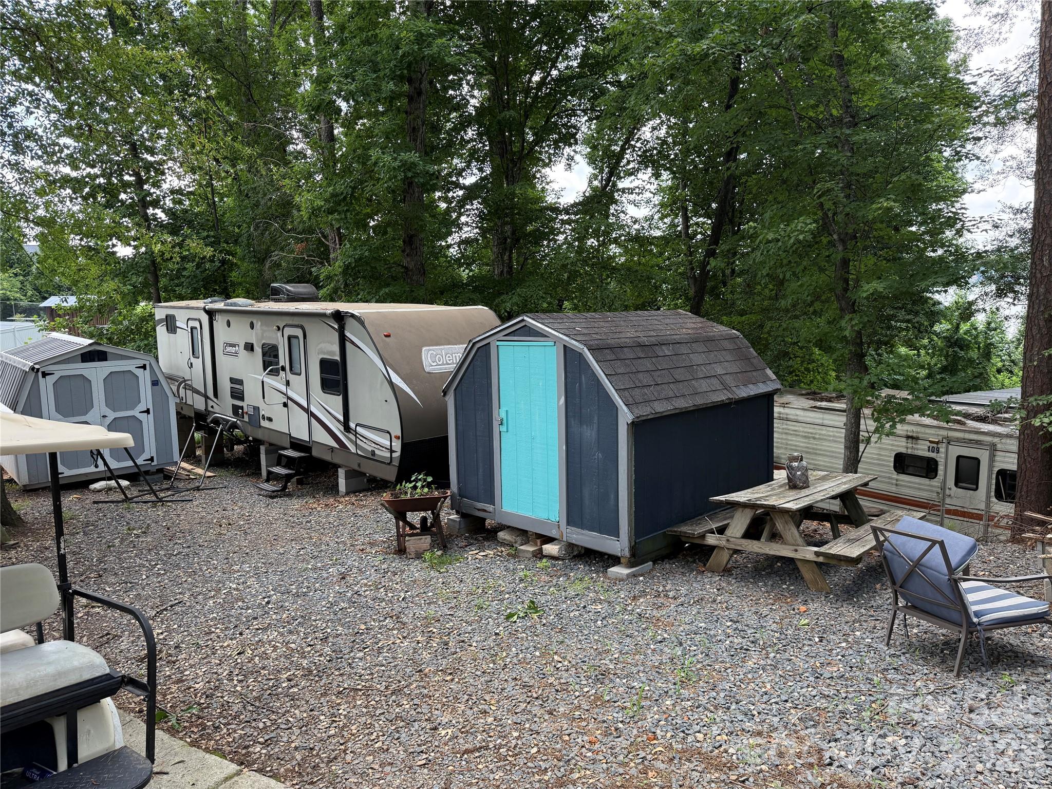 Twin Harbor - Residential
