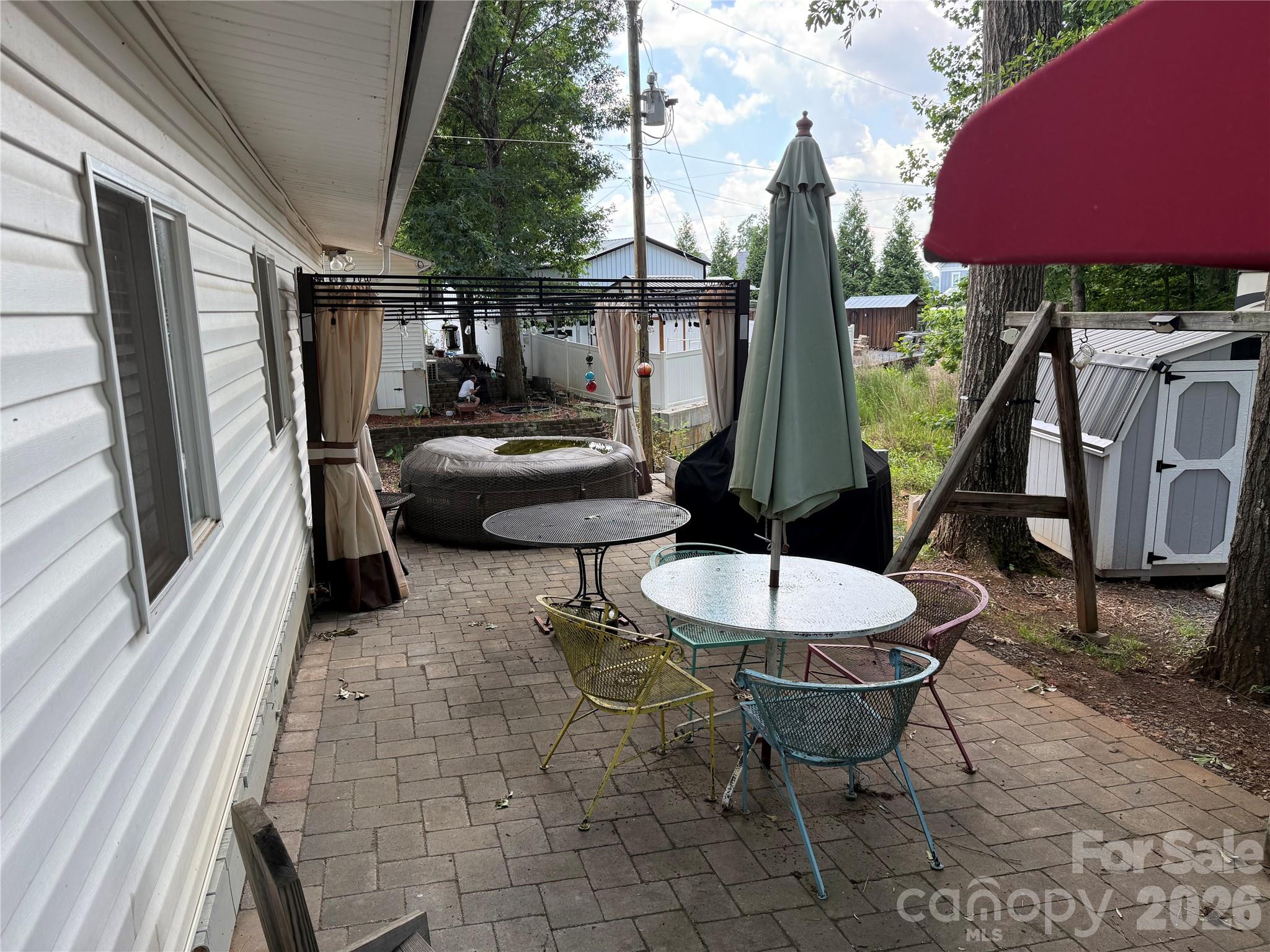 Twin Harbor - Residential
