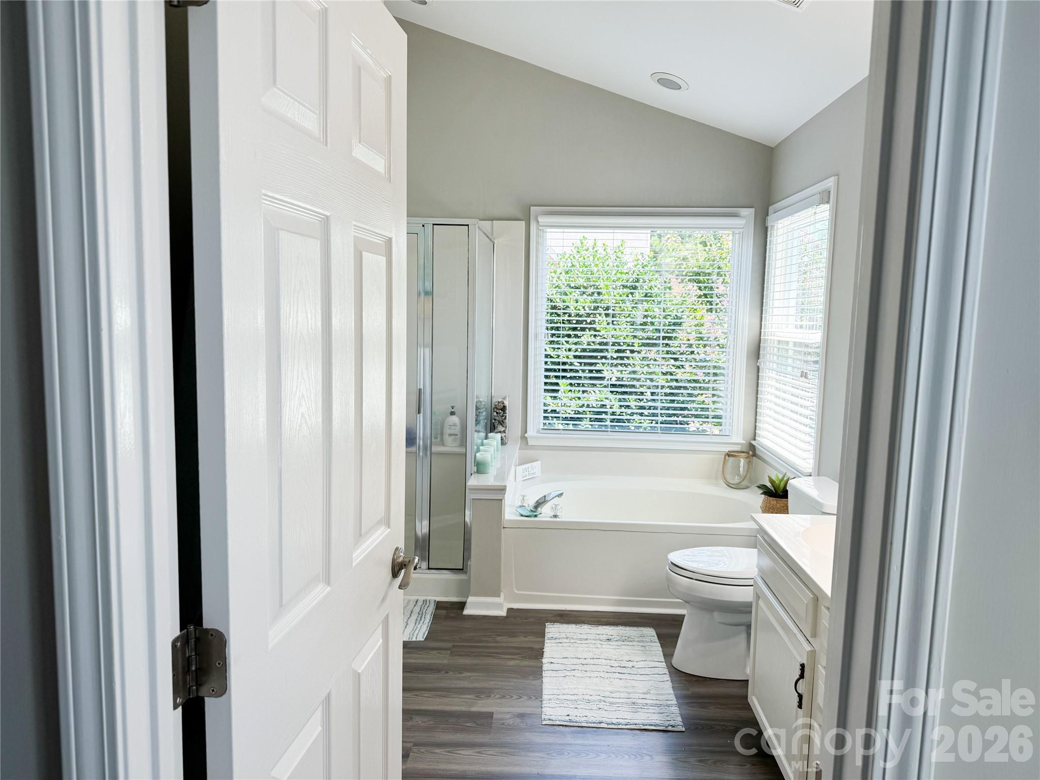 Blue Stone Harbor - Residential