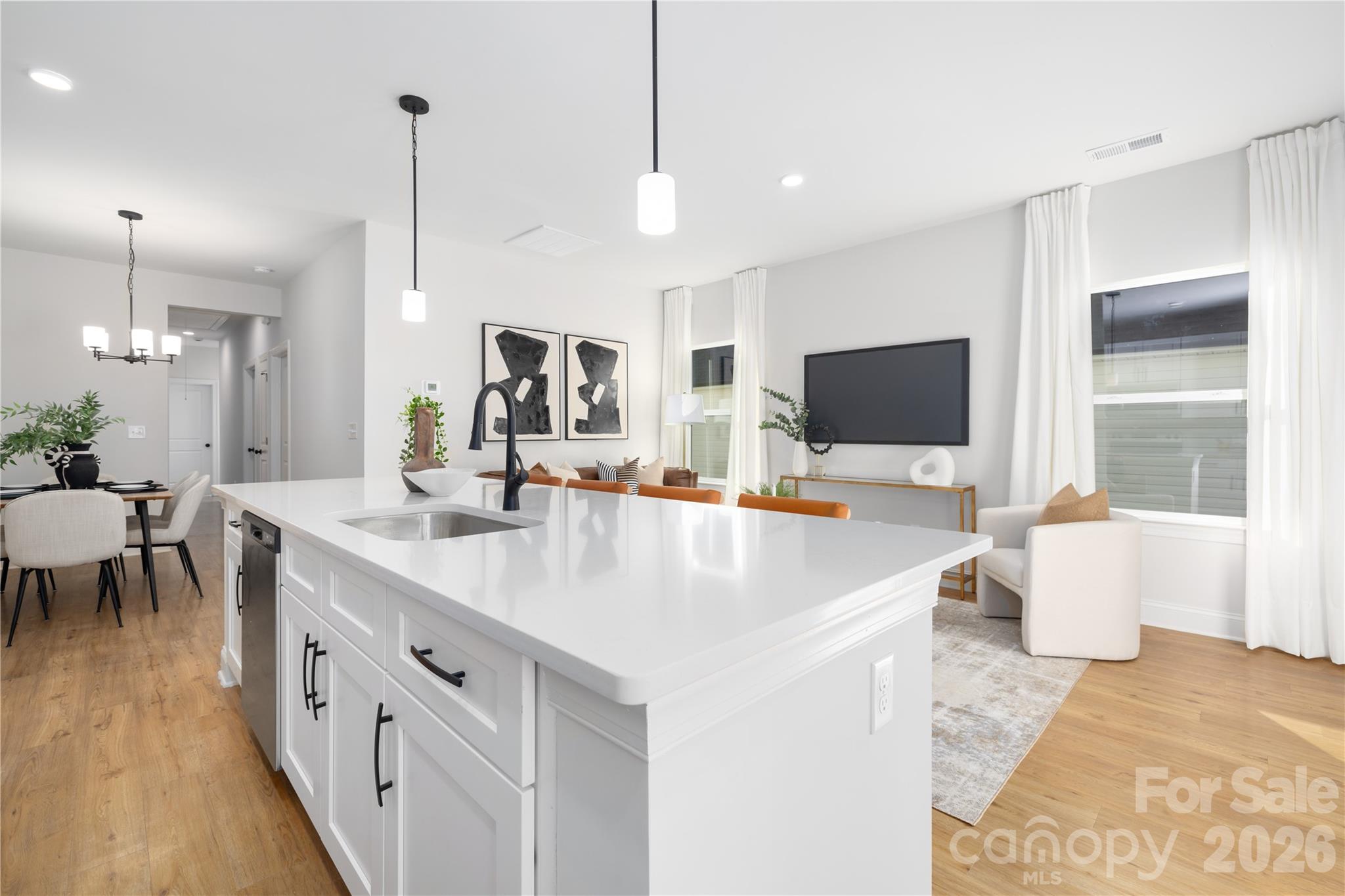 West View - Residential Income