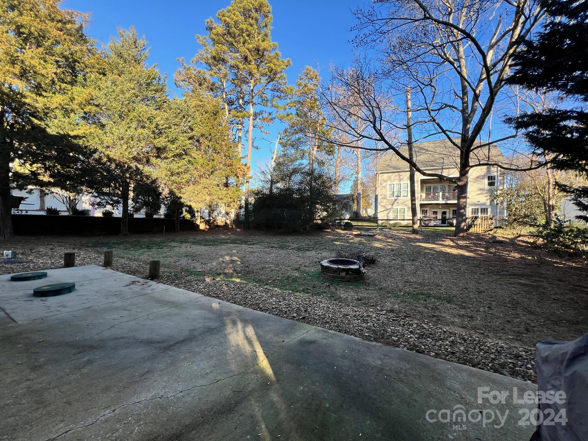 Commodore Peninsula - Residential Lease