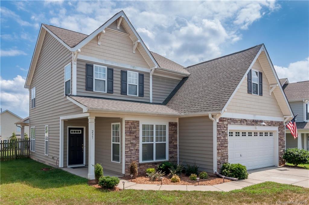 Lovely Well Maintained Transitional Hm, 2" Blinds & Neutral Decor thru-out. 2 Story GR w/ Much Natural Light, Gas FP & TV Niche, New CORTEC LVT Flr, Open to Kit w/Bkfast Bar, Formal Dr & Sliding Glass Dr to Covered Patio. Master on Main w/ Vaulted Ceilg & Walk-in Closet. Master BA w/Dual Sinks, Pvt Powder Rm, Garden Tub w/ Sep Shower. 2 Spacious BRs on Upper Level w/ Ceiling Fans, Full BA + Loft/Computer Niche. Neighborhd Amenities incl Pool, Clubhouse & Greenspace. Highly Rates Schools Nearby
