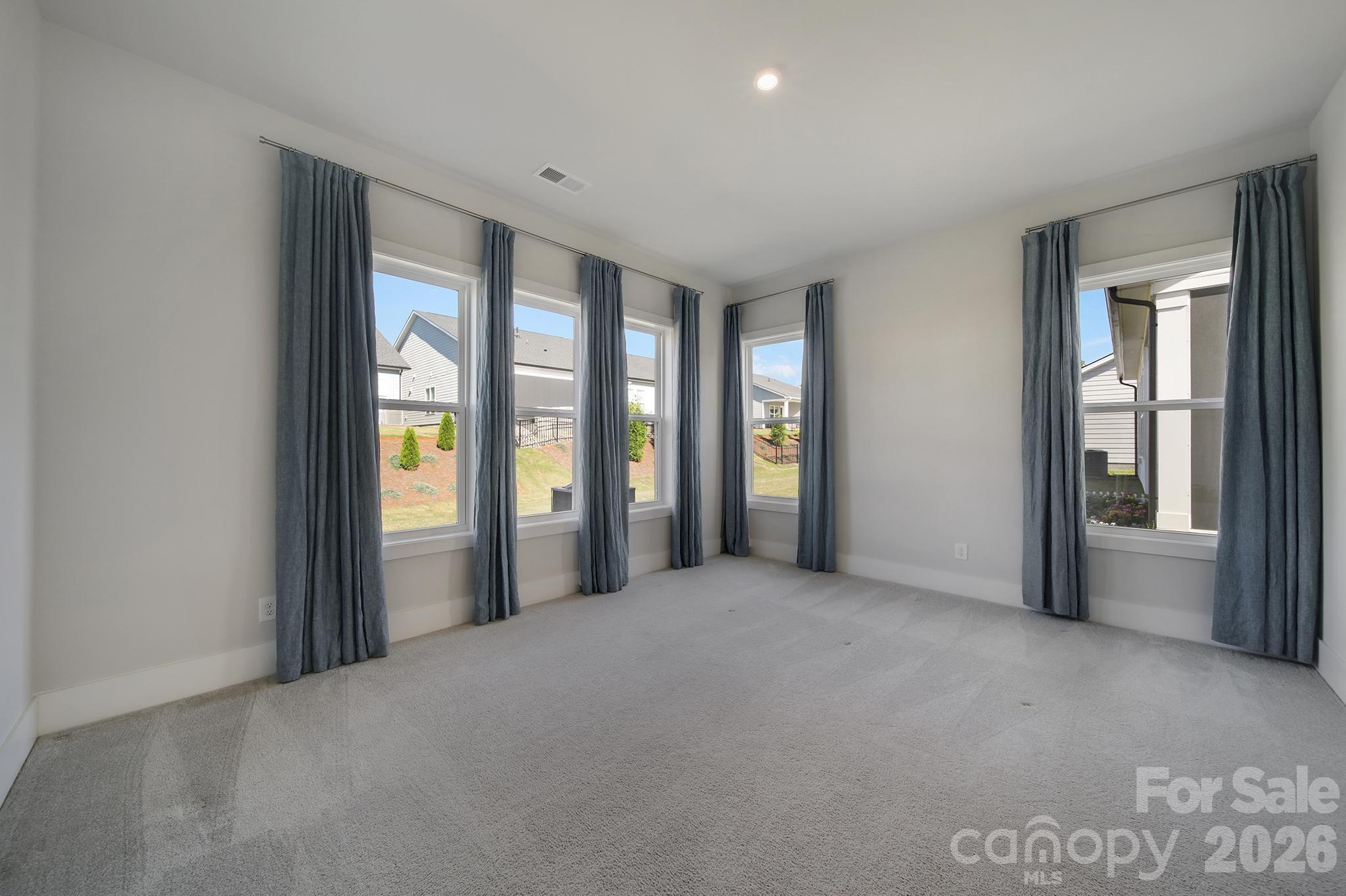 Griffith Lakes - Residential
