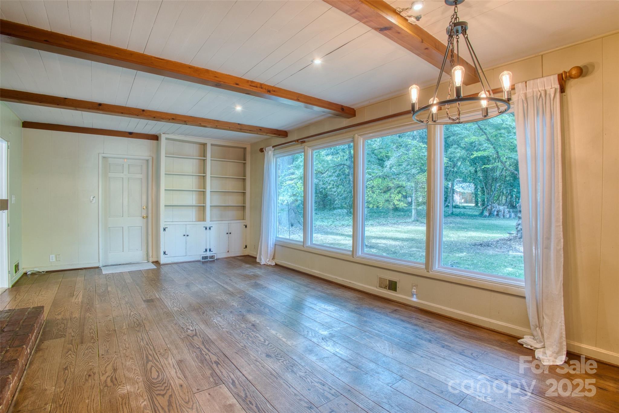 Forest Hills - Residential