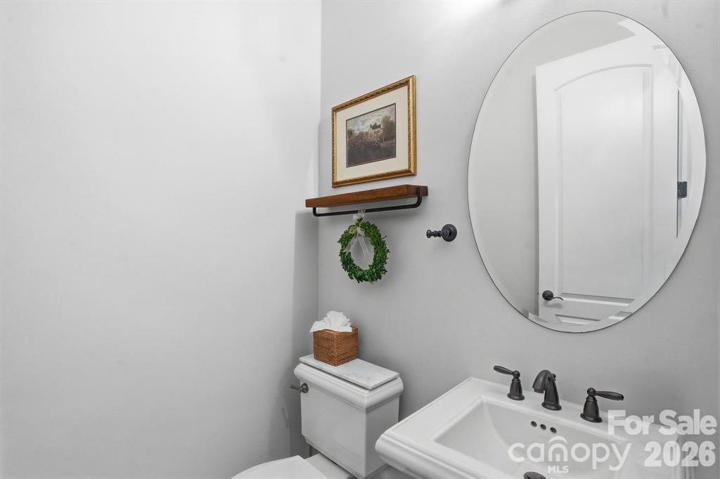 Twelve Oaks - Residential