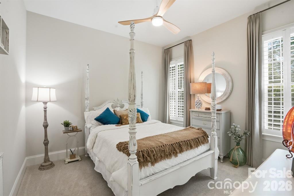 Twelve Oaks - Residential