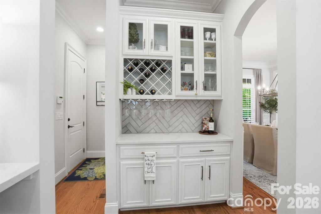 Twelve Oaks - Residential