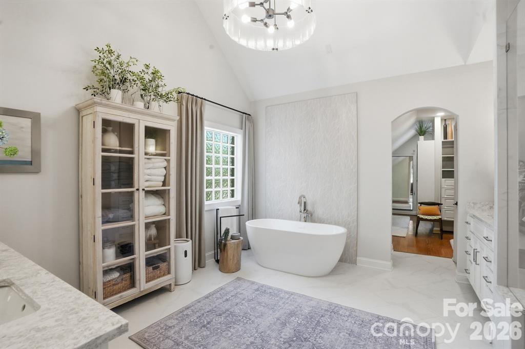 Twelve Oaks - Residential