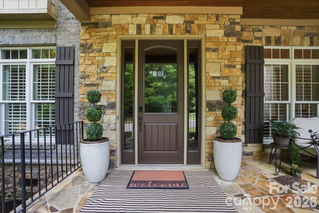 Twelve Oaks - Residential