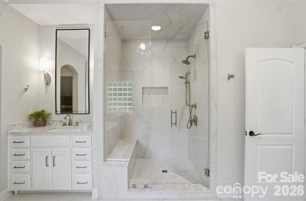 Twelve Oaks - Residential