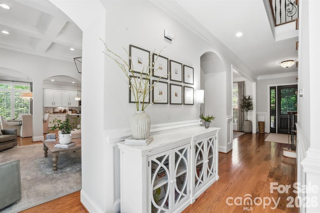 Twelve Oaks - Residential