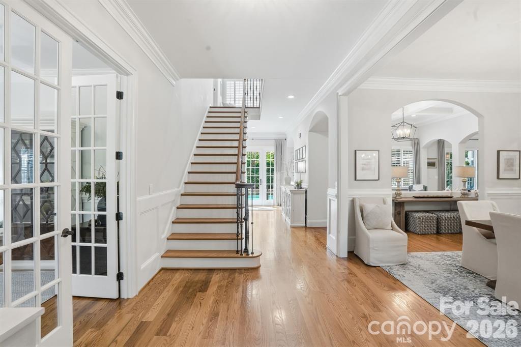Twelve Oaks - Residential