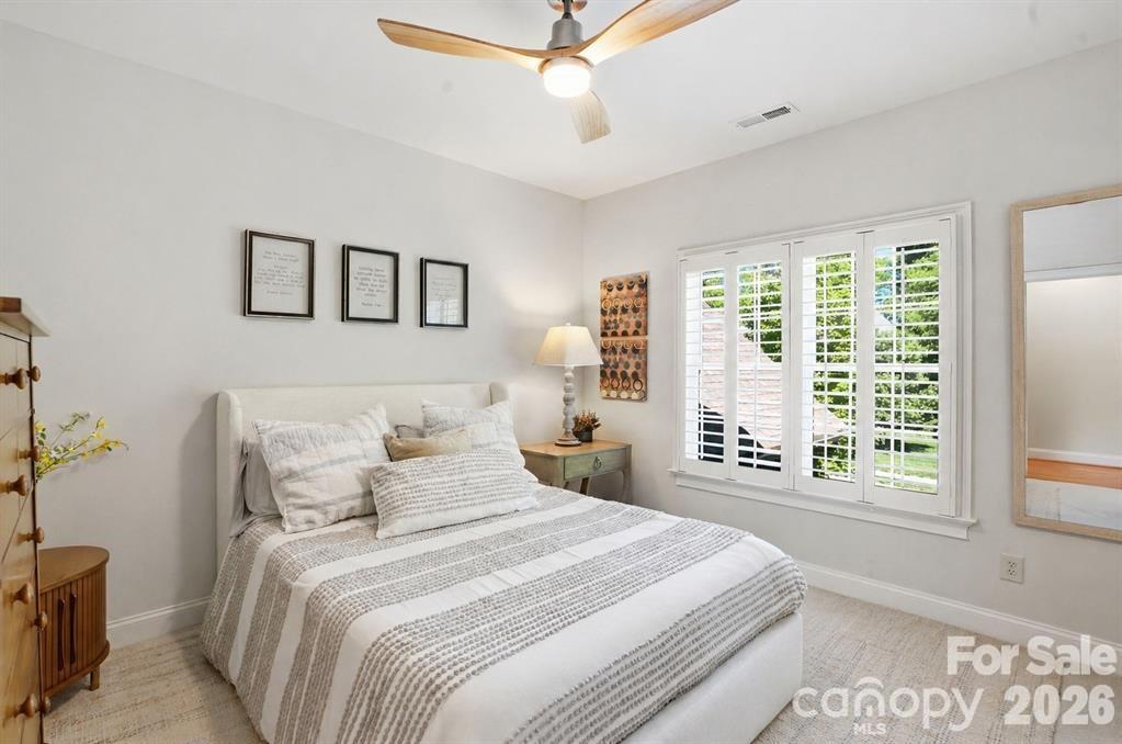 Twelve Oaks - Residential