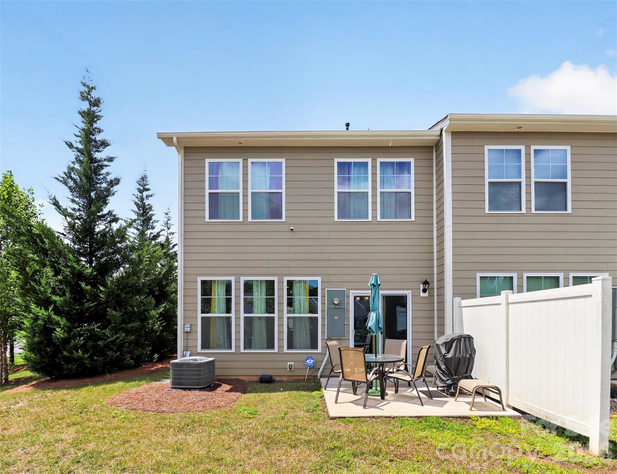 Ivy Ridge - Residential