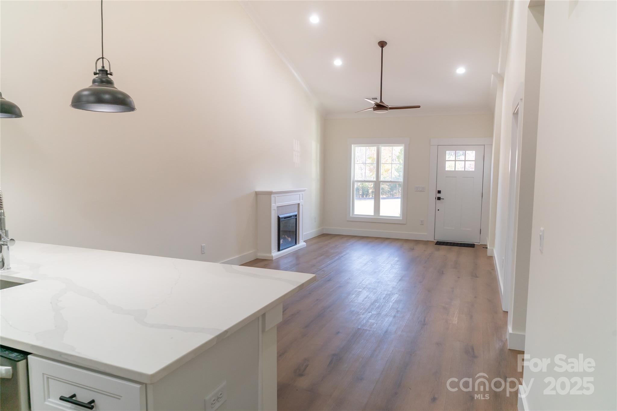 Henrys Glen - Residential