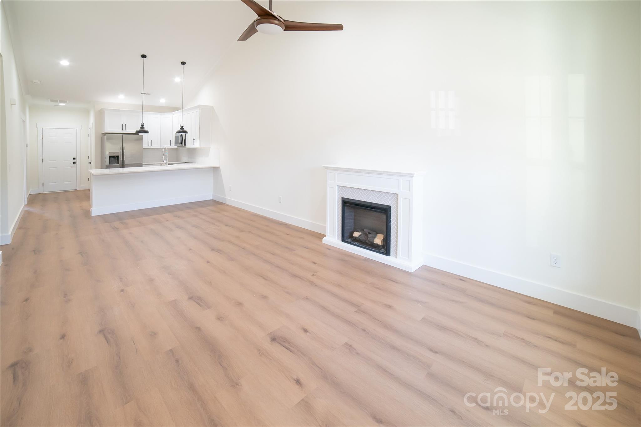 Henrys Glen - Residential