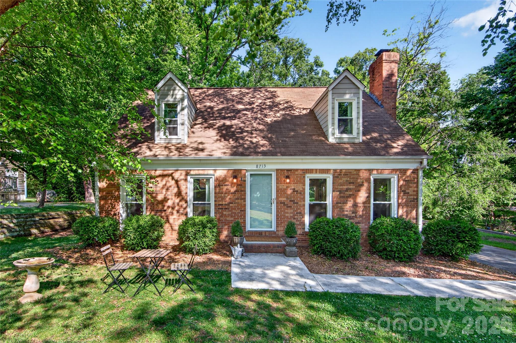 Located in the sought-after Raintree country club community, this 3-bedroom, 2-bath home offers 1,499 square feet of comfortable living in one of South Charlotte’s most established neighborhoods. The property combines timeless neighborhood charm with thoughtful updates and an unbeatable location.

Inside, you’ll find a bright and functional layout filled with natural light and designed for both everyday living and entertaining. The updated kitchen features modern finishes, ample cabinet space, and an efficient layout that opens comfortably into the living area. The spacious primary bedroom includes a walk-in closet, while two additional bedrooms offer flexibility for guests, family, or a home office.

Enjoy life in the Raintree community, known for its mature trees, golf course setting, and convenient access to shopping, dining, and retail. This is an excellent opportunity to own in one of South Charlotte’s premier country club neighborhoods. The initiation fee to Raintree Country Club is waived for this property. Please email membership@raintreecc.net for all membership questions. Raintree CC membership is not included in HOA dues.