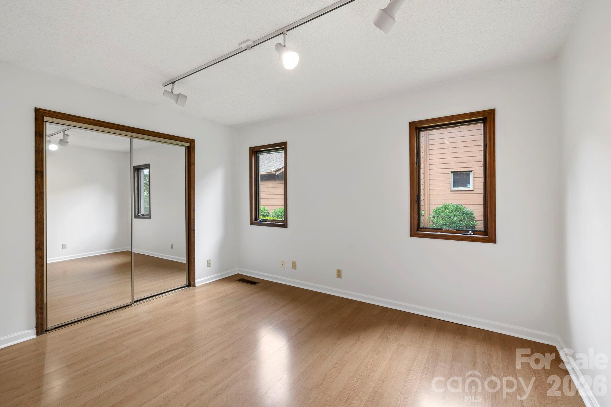 Woodfield - Residential