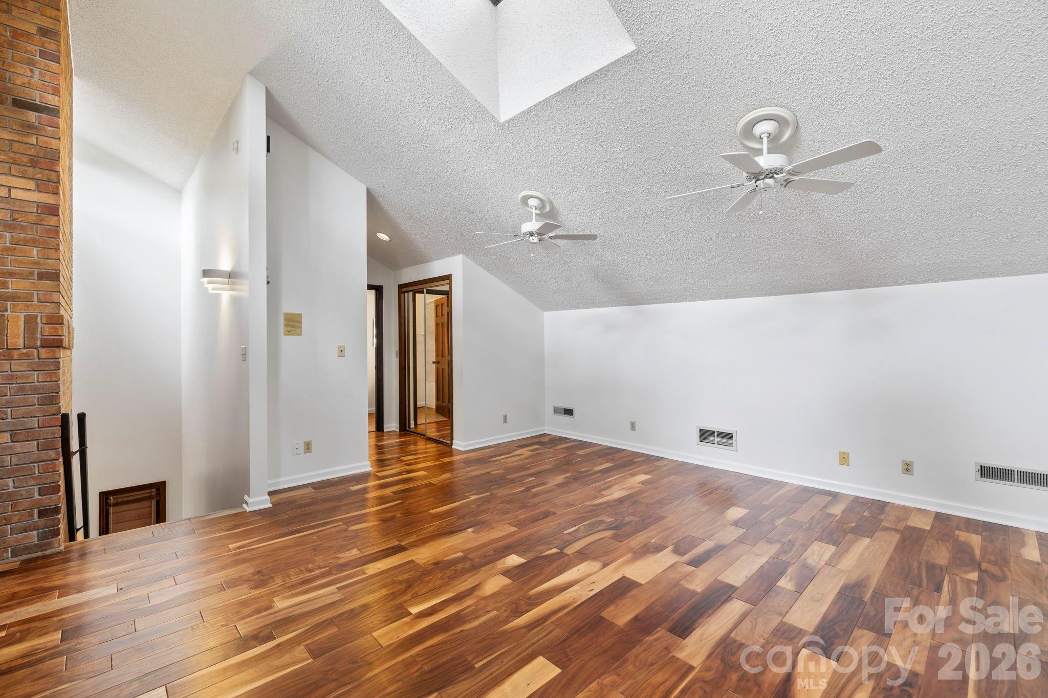 Woodfield - Residential